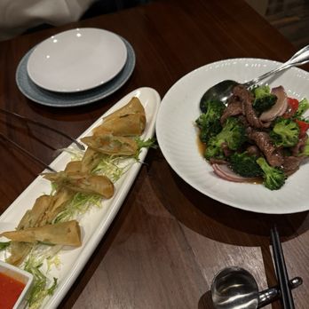 Baron's Sino Kitchen & Bar - Chinese Near Me - Bellevue, Washington Baron's Sino Kitchen & Bar - Chinese Near Me - Bellevue, Washington