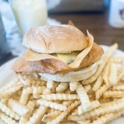 Shady Glen - Cheeseburger platter