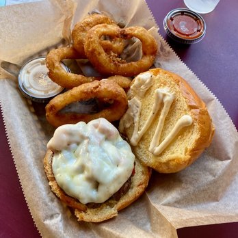 Applewood Smoke Burger - Burger with onion rings - Burgers Near Me - Pittsburgh, Pennsylvania Applewood Smoke Burger - Burger with onion rings - Burgers Near Me - Pittsburgh, Pennsylvania