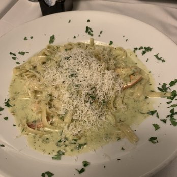 Mi Piaci Restaurant - Pistacchio Fettuccine - Italian Near Me - El Paso, Texas Mi Piaci Restaurant - Pistacchio Fettuccine - Italian Near Me - El Paso, Texas
