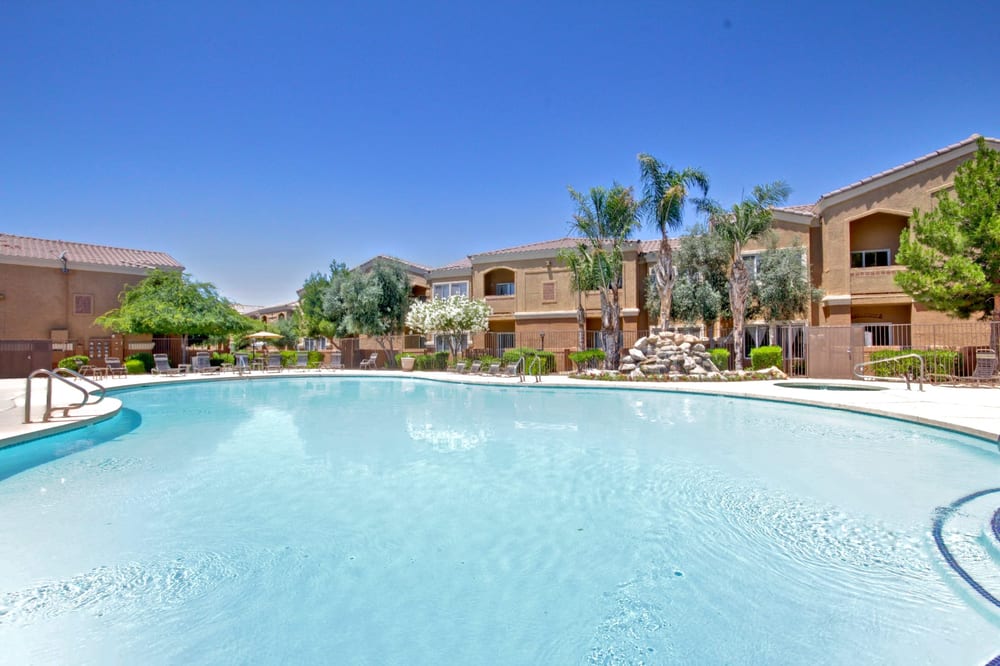 VILLAMORA APARTMENTS Updated August 2024 2150 S Arizona Ave