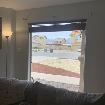 Waldo's Glass and Window Repairs - New window after installation. - Windows Installation Near Me - El Paso, Texas Waldo's Glass and Window Repairs - New window after installation. - Windows Installation Near Me - El Paso, Texas