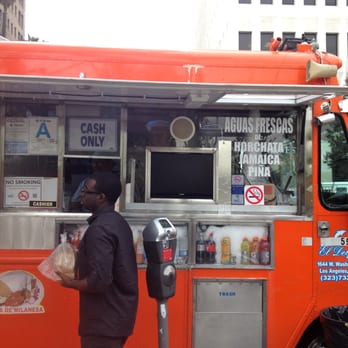 El Delfin Jr - an orange food truck - Food Trucks Near Me - Los Angeles, California El Delfin Jr - an orange food truck - Food Trucks Near Me - Los Angeles, California