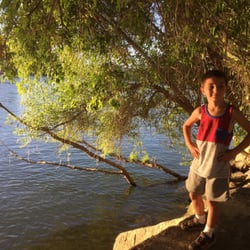 Looks like a great fishing spot.