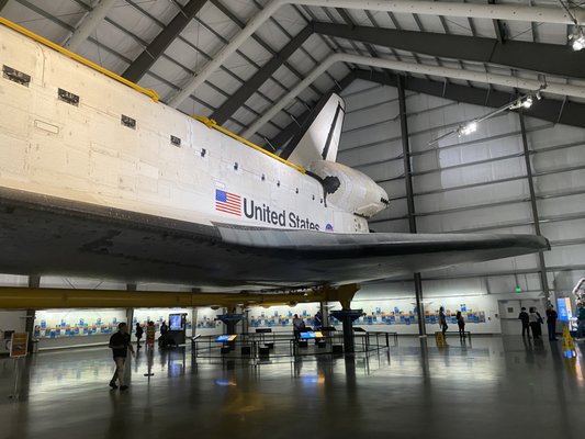 Space Shuttle Endeavour by null