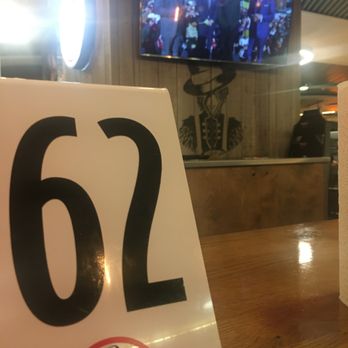 Slim Chickens - Birmingham - Chicken and American football. My kind of place - Chicken Wings Near Me - Birmingham, XWM