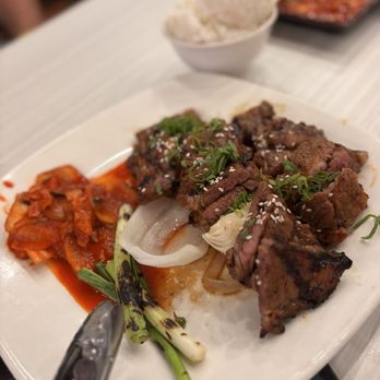 Moani Island Bistro & Bar - Kanaka Kalbi - Bars Near Me - Kapolei, Hawaii