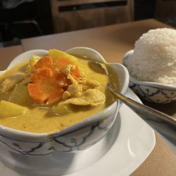 Yellow Curry Yellow Curry