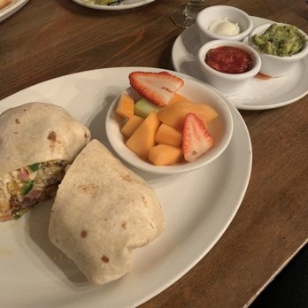 Rusty Pelican Cafe - Cafes Near Me - Edmonds, Washington