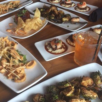 Hubbard Grille - Calamari, Crispy Brussels Sprouts, Short Ribs and Shrimp, Tuna Tartare, and New Fashioned 43. - New American Near Me - Columbus, Ohio Hubbard Grille - Calamari, Crispy Brussels Sprouts, Short Ribs and Shrimp, Tuna Tartare, and New Fashioned 43. - New American Near Me - Columbus, Ohio