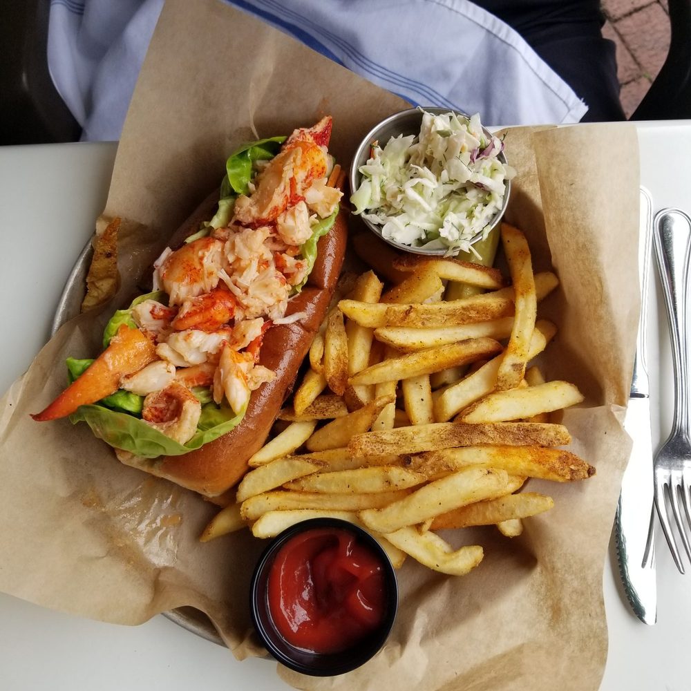Brix Brine - Lobster Roll - Seafood Near Me - Ogunquit, Maine Brix Brine - Lobster Roll - Seafood Near Me - Ogunquit, Maine