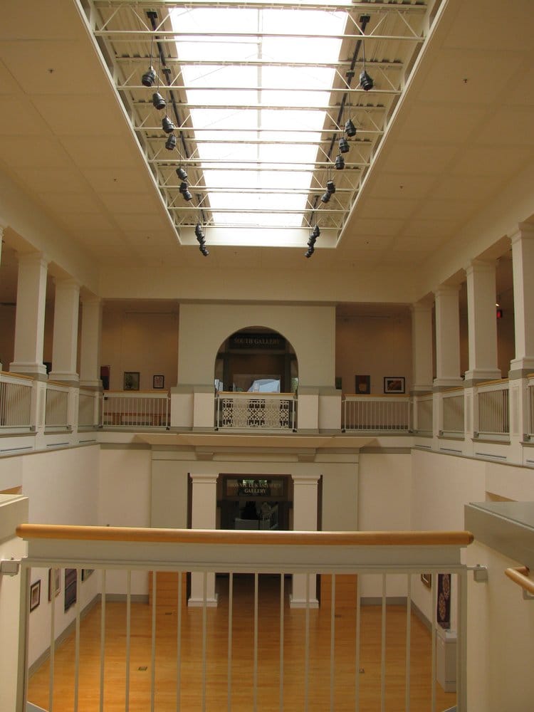 LYNDON HOUSE ARTS CENTER Updated September 2024 13 Photos 293