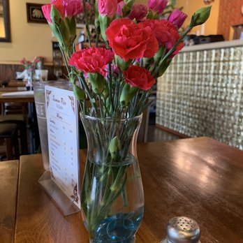 Jasmine Rice Thai Cuisine - Fresh flowers , it was very pleasant to have them at the table - Thai Near Me - Gretna, Louisiana Jasmine Rice Thai Cuisine - Fresh flowers , it was very pleasant to have them at the table - Thai Near Me - Gretna, Louisiana