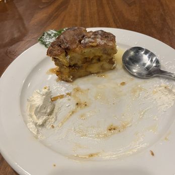 Phillips Seafood - Caramel Bread Pudding - Seafood Near Me - Baltimore, Maryland Phillips Seafood - Caramel Bread Pudding - Seafood Near Me - Baltimore, Maryland