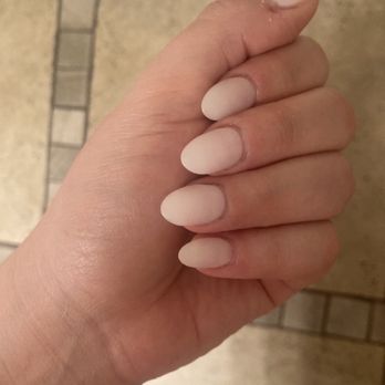 Luna Nails Bar - Nail Salons Near Me - Bellflower, California