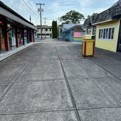 Village of Sylvan Beach - The boardwalk