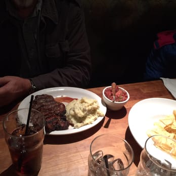 Cheddar's Scratch Kitchen - Steak... Ordered medium. But was more medium rare... - American Near Me - Cordova, Tennessee