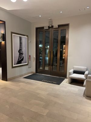 Hotel Renew by null