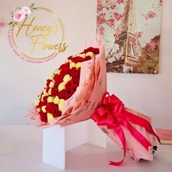 Honey's Flowers - 100 Roses Buchon Bouquet