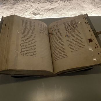 Stiftsbibliothek - Libraries Near Me - St. Gallen, SG