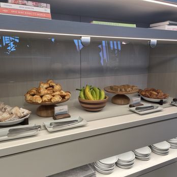 Capital One Lounge - 7.25.25 - Airport Lounges Near Me - Dulles, Virginia