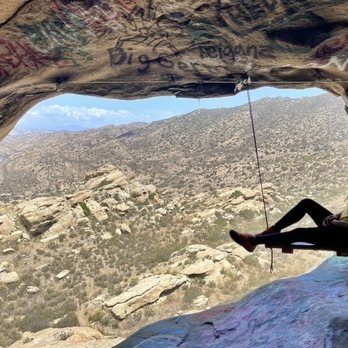 Hummingbird Trail - Cave - Hiking Near Me - Simi Valley, California