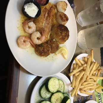 Lutzi's Courtyard Cafe - The seafood platter is to die for - even the fish! And that zucchini? Mm! - American Near Me - Easton, Pennsylvania