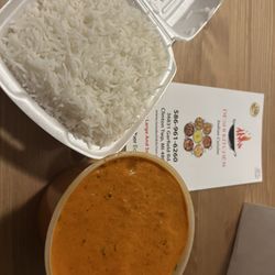 Deshi Kitchen Indian Cusine - Butter Chicken