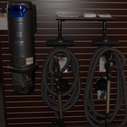 Bank's Vacuum SuperStores