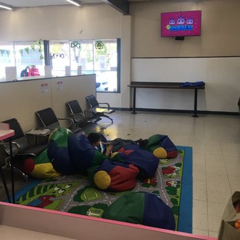 Franklin Speed Wash - Kids can relax - Laundromat Near Me - Sacramento, California Franklin Speed Wash - Kids can relax - Laundromat Near Me - Sacramento, California