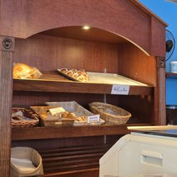 Bovella's Pastry Shoppe