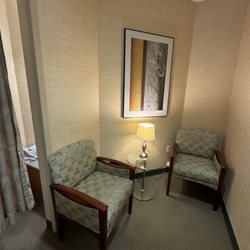 Inview Imaging - Waiting room seating area outside the changing room