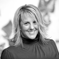 Lisa J. Smith - Intuitive and Medium - Www.lisajsmith.com