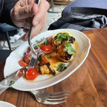 Moishes - Grilled shrimp - Steakhouses Near Me - Montreal, Quebec