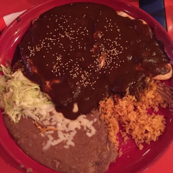 Las Margaritas - Chicken en Mole pablano - Mexican Near Me - Auburn, Washington Las Margaritas - Chicken en Mole pablano - Mexican Near Me - Auburn, Washington