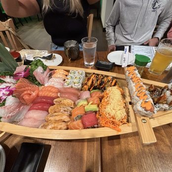Kusshi - Sushi Bars Near Me - Bethesda, Maryland
