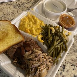 Pulled Pork Sandwich