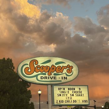 Scoopers Drive-In - Beauty of a sunset!! - Burgers Near Me - Sparks, Nevada Scoopers Drive-In - Beauty of a sunset!! - Burgers Near Me - Sparks, Nevada