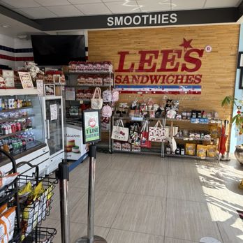 Lee's Sandwiches - Coffee & Tea Near Me - Gardena, California