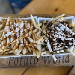 Potato World - Caramel and chocolate, drizzled french fries