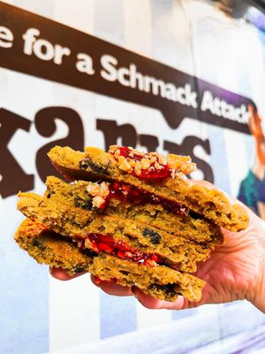 Schmackary's by null