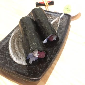 Zen Japanese Restaurant - This is a very nice tuna roll!! Love it. - Japanese Near Me - Markham, Ontario Zen Japanese Restaurant - This is a very nice tuna roll!! Love it. - Japanese Near Me - Markham, Ontario