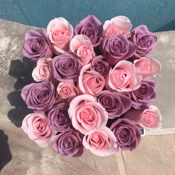 Boite De Fleurs - Florists Near Me - Phoenix, Arizona Boite De Fleurs - Florists Near Me - Phoenix, Arizona