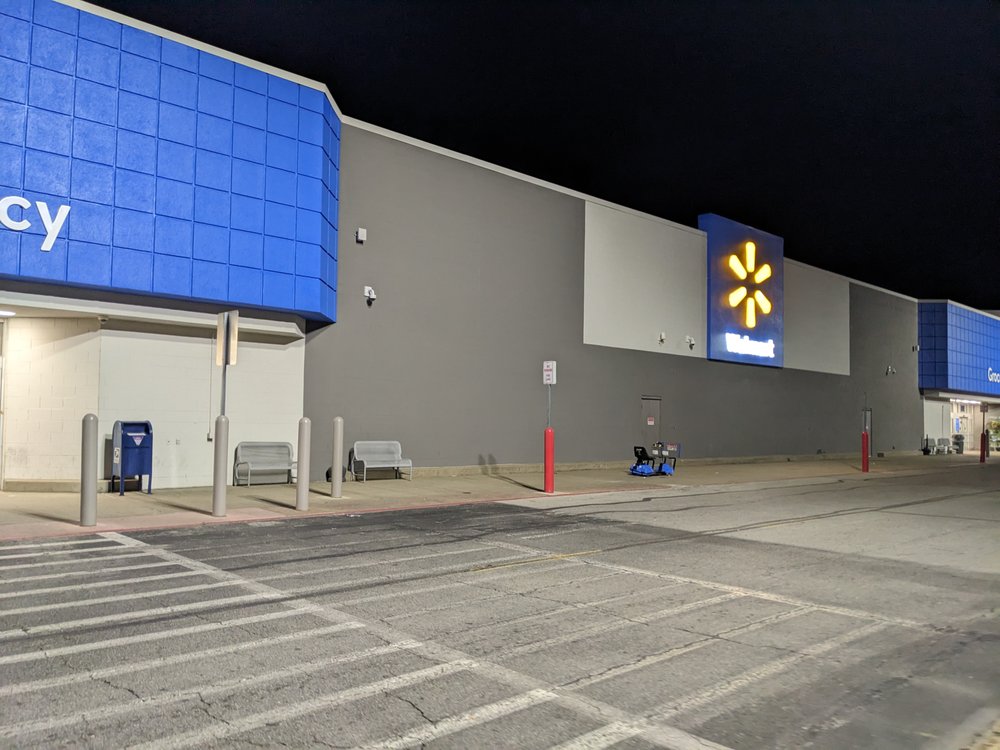 WALMART SUPERCENTER Updated August 2024 15 Photos & 11 Reviews
