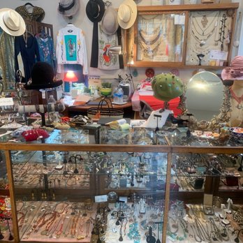 Successories in the Button Box - Accessories Near Me - Pacifica, California Successories in the Button Box - Accessories Near Me - Pacifica, California