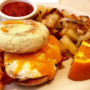 Ocean Diner - English muffin breakfast sandwich with bacon - Diners Near Me - Hermosa Beach, California