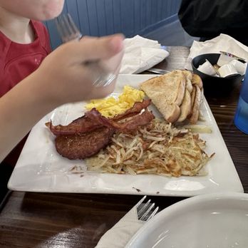 Waffle Stop and Authentic Salvadorean Cafe - Breakfast & Brunch Near Me - Syracuse, Utah Waffle Stop and Authentic Salvadorean Cafe - Breakfast & Brunch Near Me - Syracuse, Utah