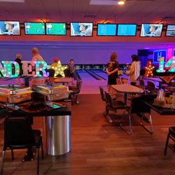 Bowlero Woodridge