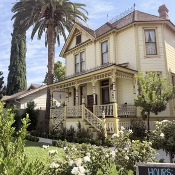 Viola’s Bar & Bistro - French Near Me - Monrovia, California Viola’s Bar & Bistro - French Near Me - Monrovia, California