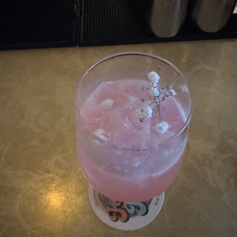 For The Record - Good vibrations - Cocktail Bars Near Me - San Francisco, California